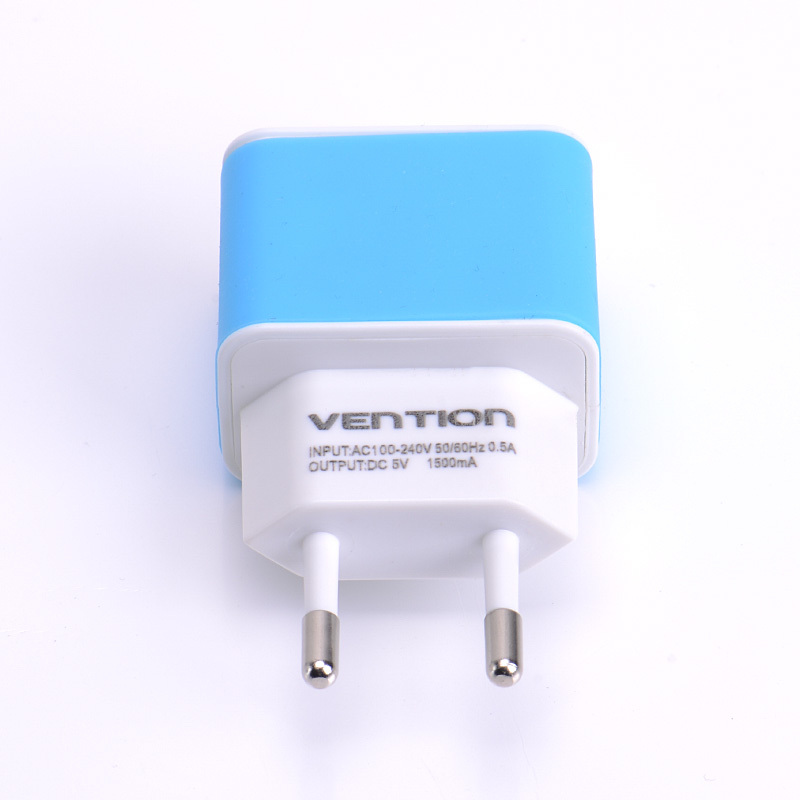 ΦΟΡΤΙΣΤΗΣ TRAVEL IPHONE 4 1.5A 13 HOME